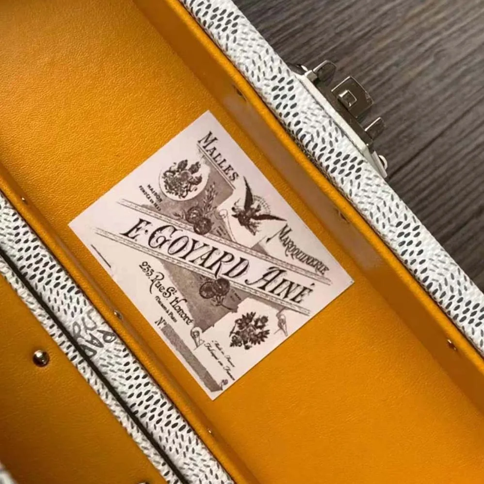 Goyard Cassette Trunk Bag in Goyardine Canvas & Clamecy Cowhide for Women in White Goyard Cassette Trunk Bag in Goyardine Canvas & Clamecy Cowhide for Women in White