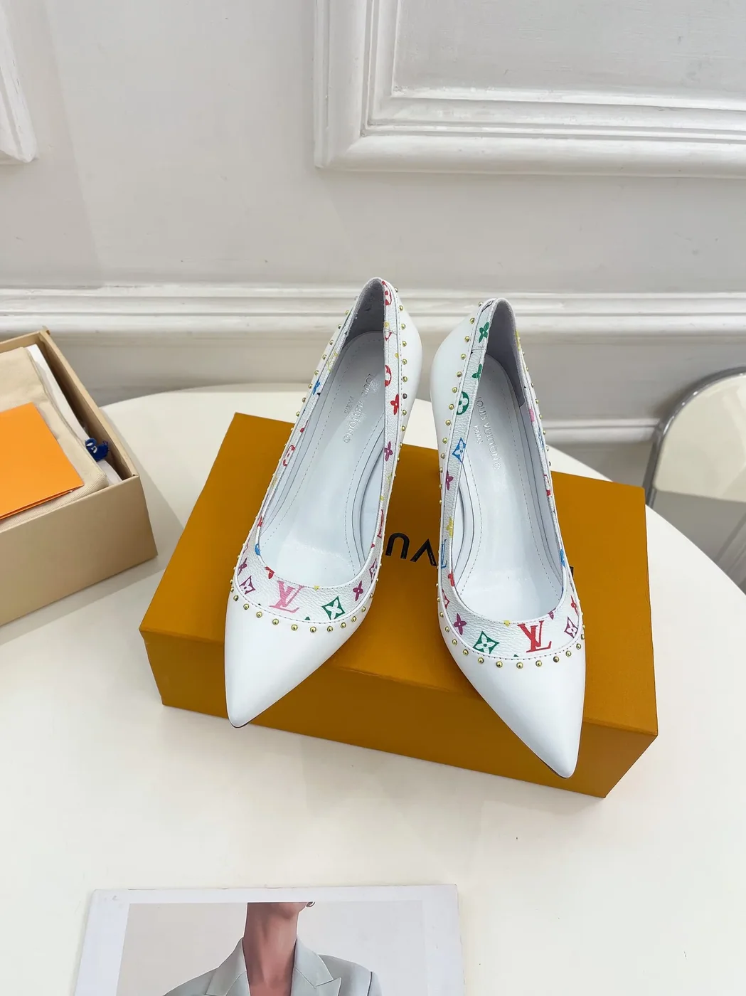 Louis Vuitton Pump White 9.5/ Louis Vuitton Pump White 9.5/