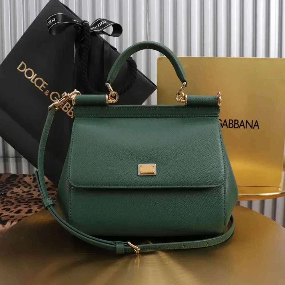 Dolce Gabbana D&G Small Sicily Handbag in Dauphine Calfskin for Women in Green Dolce Gabbana D&G Small Sicily Handbag in Dauphine Calfskin for Women in Green