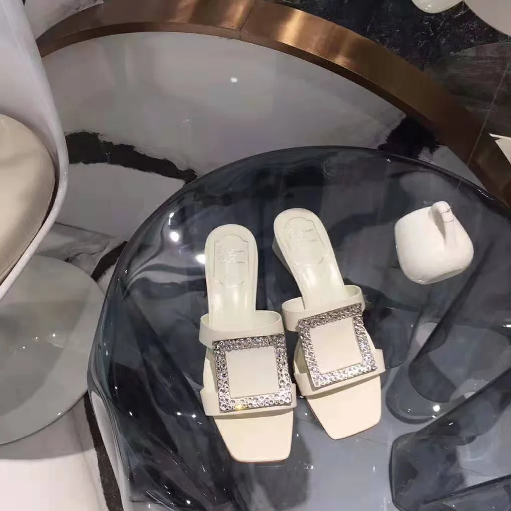 Roger Vivier Bikiviv' Strass Mules for Women in White Roger Vivier Bikiviv' Strass Mules for Women in White