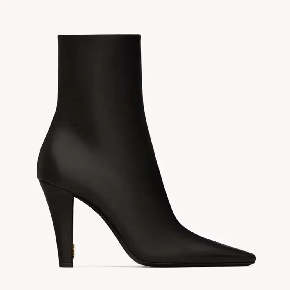 Saint Laurent YSL Jill Booties In Smooth Leather for Women in Black Saint Laurent YSL Jill Booties In Smooth Leather for Women in Black
