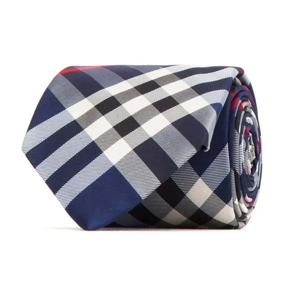 Burberry Classic Cut Vintage Check Silk Tie for Men in Navy