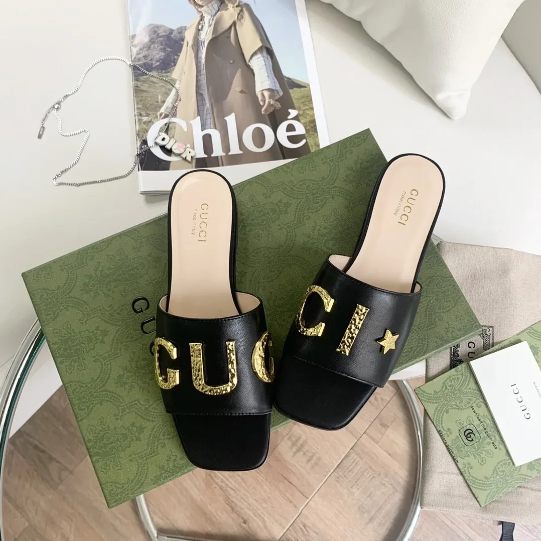 Gucci ‘Gucci' Slide Black for Women Gucci ‘Gucci' Slide Black for Women