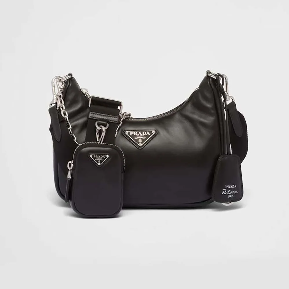Prada Padded Nappa-Leather Prada Re-Edition 2005 Shoulder Bag for Women in Black Prada Padded Nappa-Leather Prada Re-Edition 2005 Shoulder Bag for Women in Black