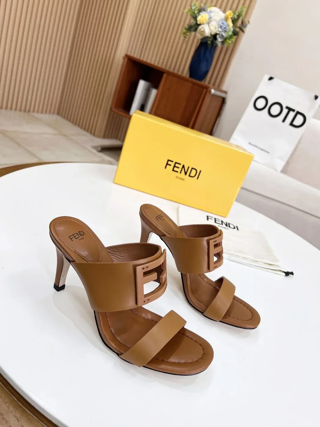 Fendi Baguette Brown Heels Fendi Baguette Brown Heels