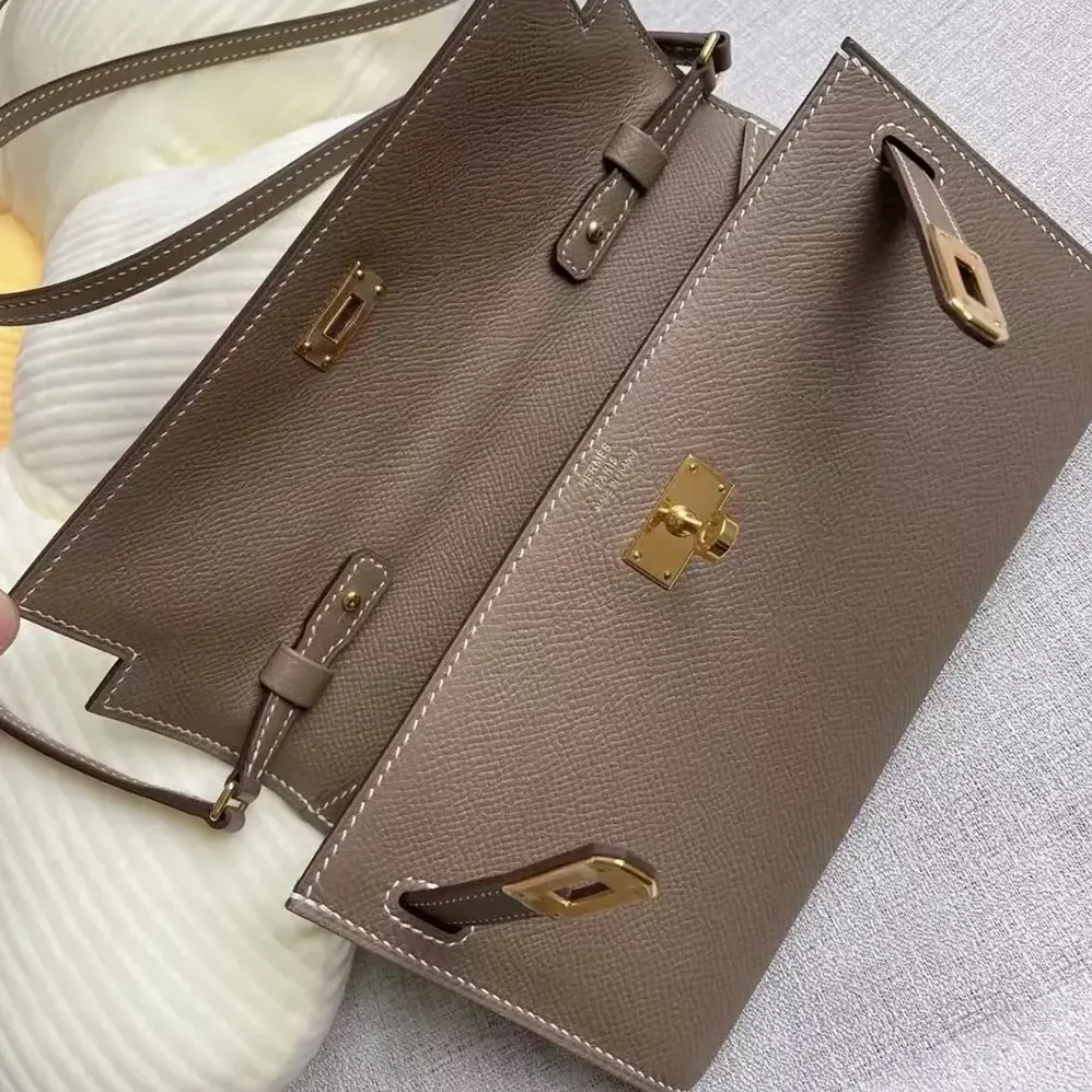 Hermes Kelly To Go in Epsom Leather for Women in Grey/Gold