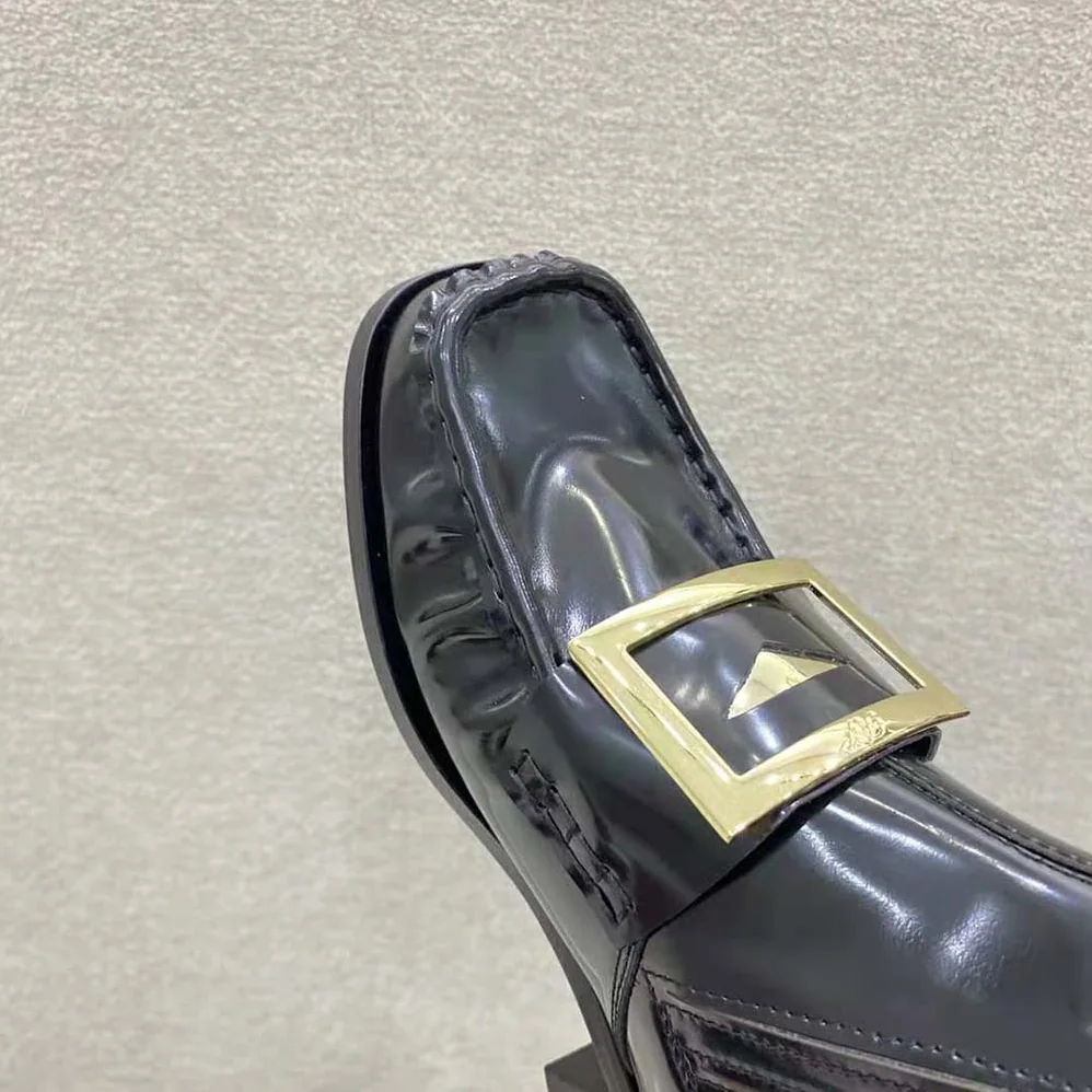 Roger Vivier Preppy Viv' Metal Buckle Chelsea Booties in Patent Leather for Women Roger Vivier Preppy Viv' Metal Buckle Chelsea Booties in Patent Leather for Women