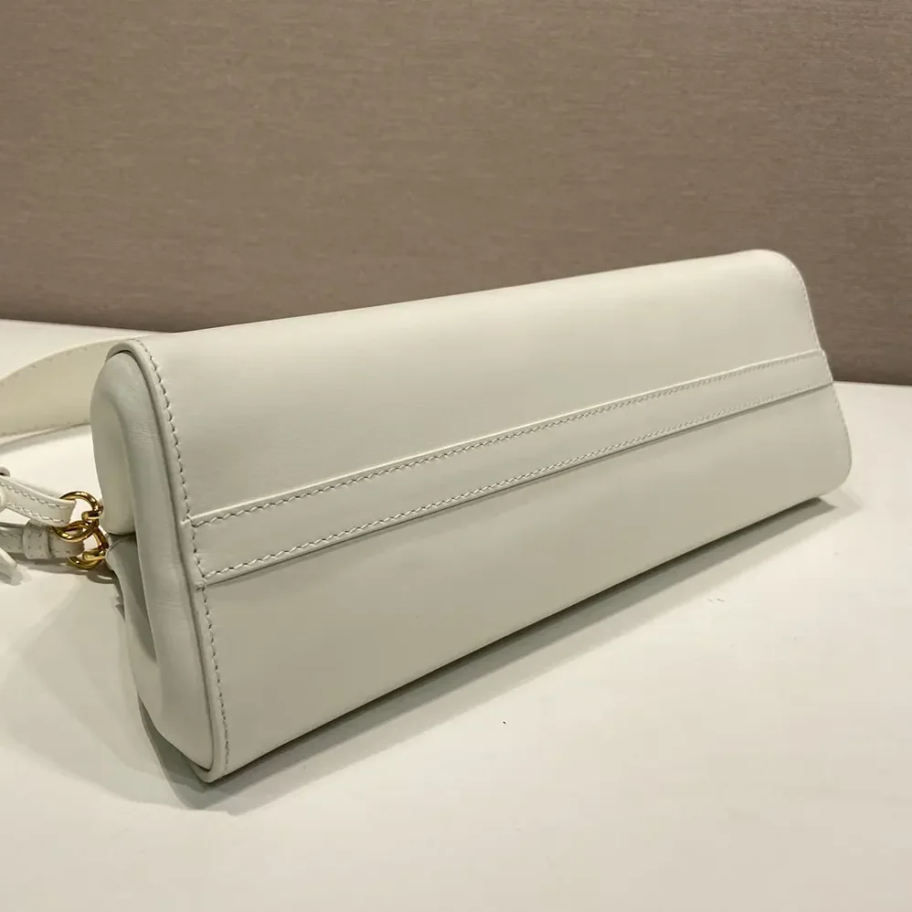 Prada Enchaîné Medium Leather Bag for Women in White Prada Enchaîné Medium Leather Bag for Women in White