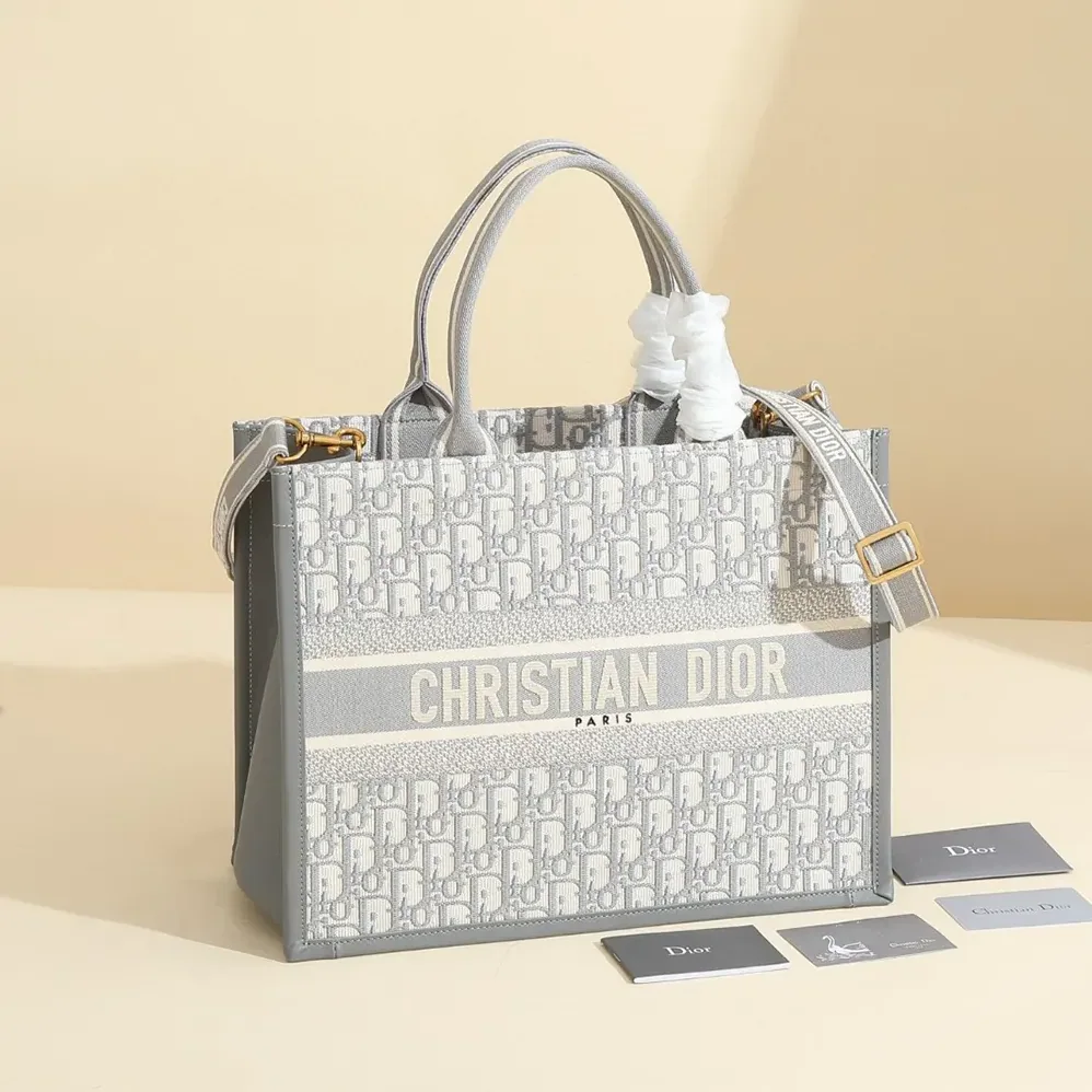 Dior Medium Dior Book Tote Gray Dior Oblique Embroidery and Calfskin for Women