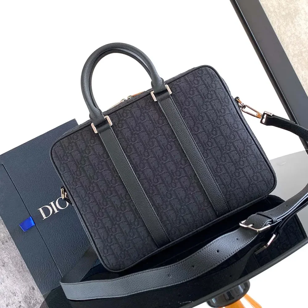 Dior Zipped Briefcase Black Dior Oblique Jacquard and Black Grained Calfskin for Men Dior Zipped Briefcase Black Dior Oblique Jacquard and Black Grained Calfskin for Men