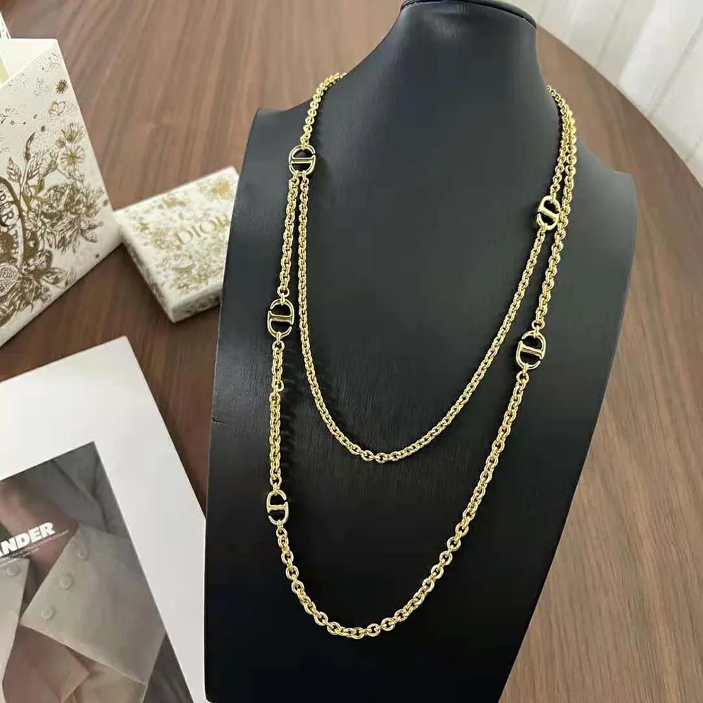 Dior 30 Montaigne Necklace Gold-Finish Metal and Sand Pink Lacquer for Women Dior 30 Montaigne Necklace Gold-Finish Metal and Sand Pink Lacquer for Women