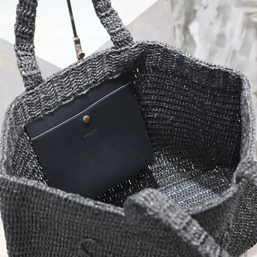 Saint Laurent YSL Saint Laurent Tote in Raffia for Unisex Saint Laurent YSL Saint Laurent Tote in Raffia for Unisex