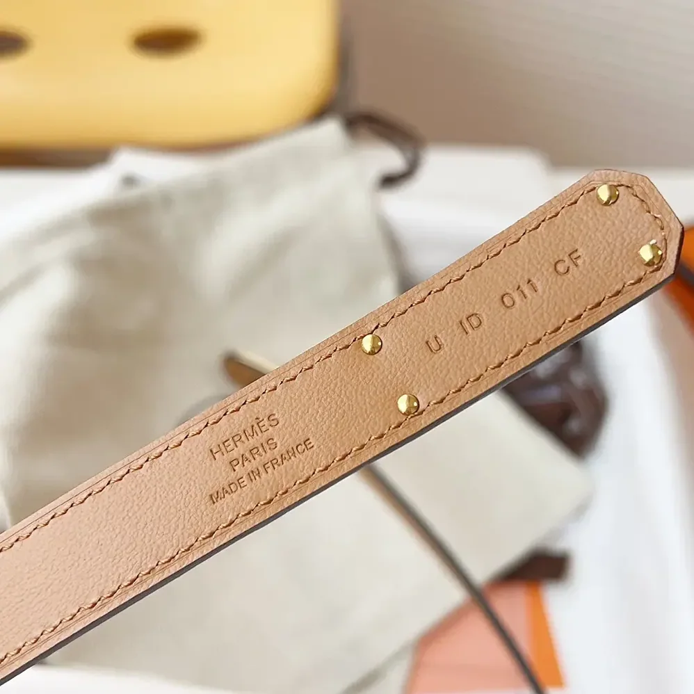 Hermes Kelly 18 Belt for Women in Brown
