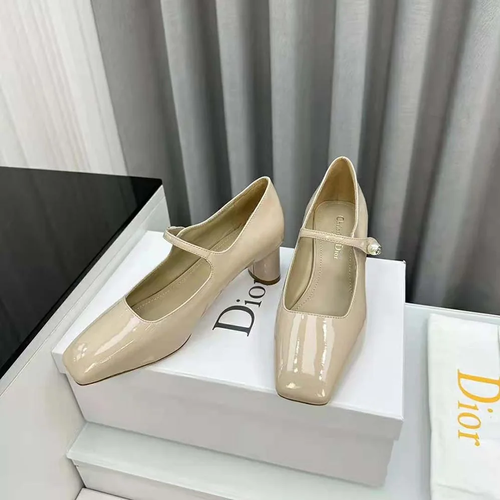 Dior Jolie Dior Pump Nude Patent Calfskin for Women