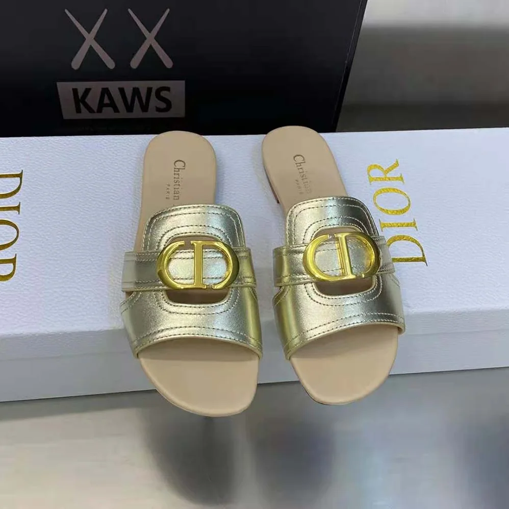 Dior 30 Montaigne Slide Platinum for Women in Tone Metallic Calfskin Dior 30 Montaigne Slide Platinum for Women in Tone Metallic Calfskin