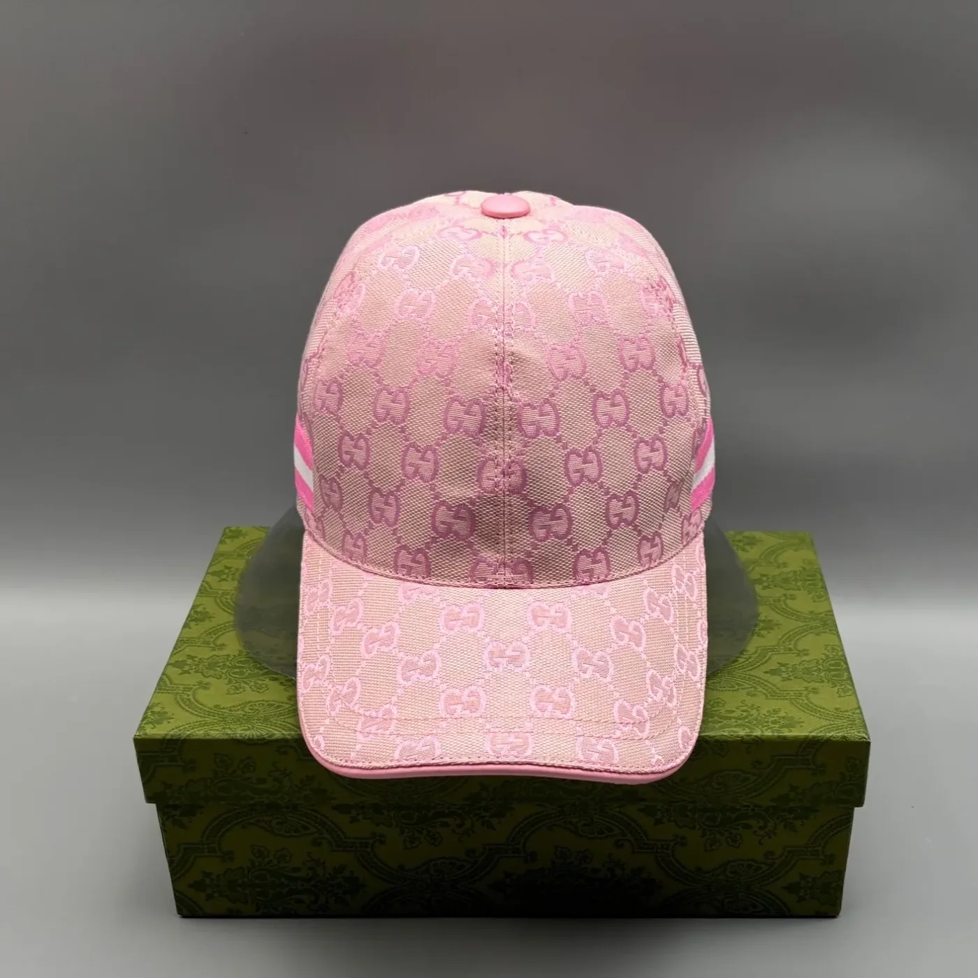 Gucci Original GG Canvas Baseball Hat With Web Pink GG Gucci Original GG Canvas Baseball Hat With Web Pink GG