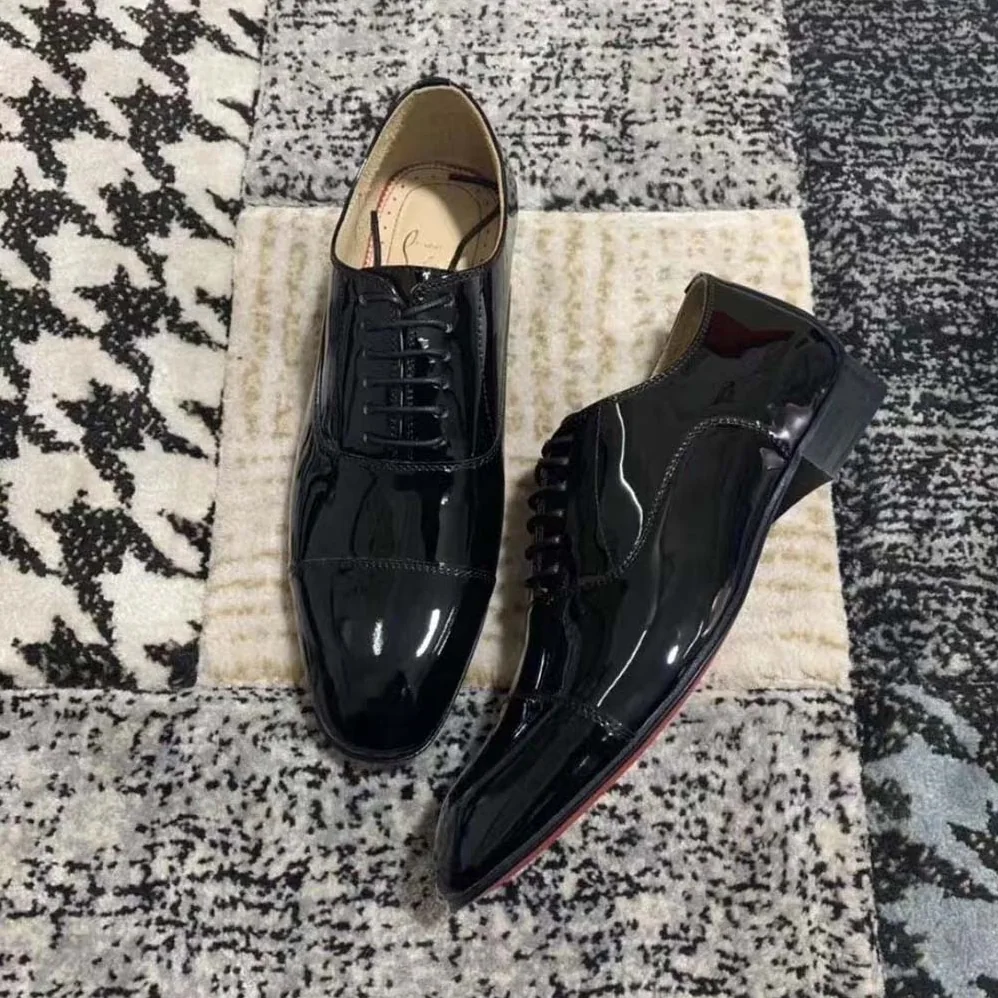 Christian Louboutin Greggo Lace-up Shoes in Patent Calf Leather for Men in Black Christian Louboutin Greggo Lace-up Shoes in Patent Calf Leather for Men in Black