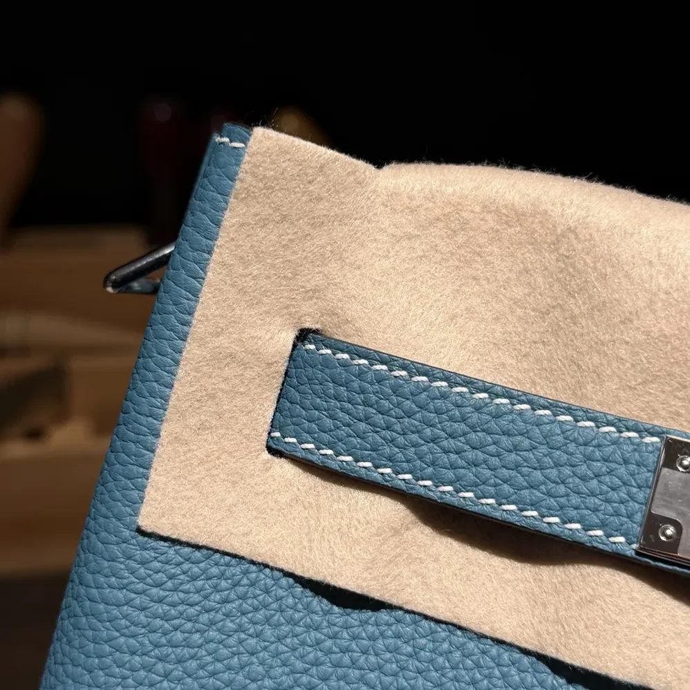 Hermes Togo So Kelly 22 Palladium Hardware for Unisex in Blue