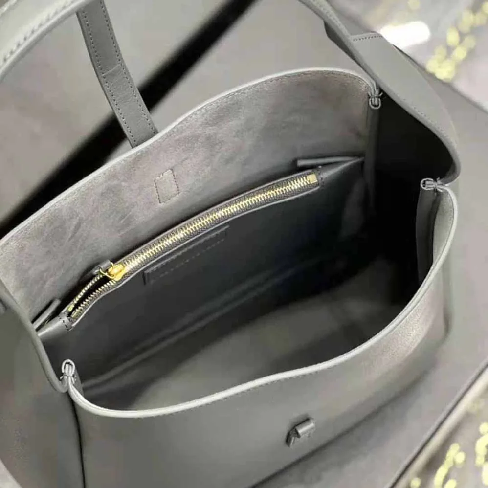 Saint Laurent YSL Le 5 à 7 Soft Small Hobo Bag in Smooth Leather for Women in Gray