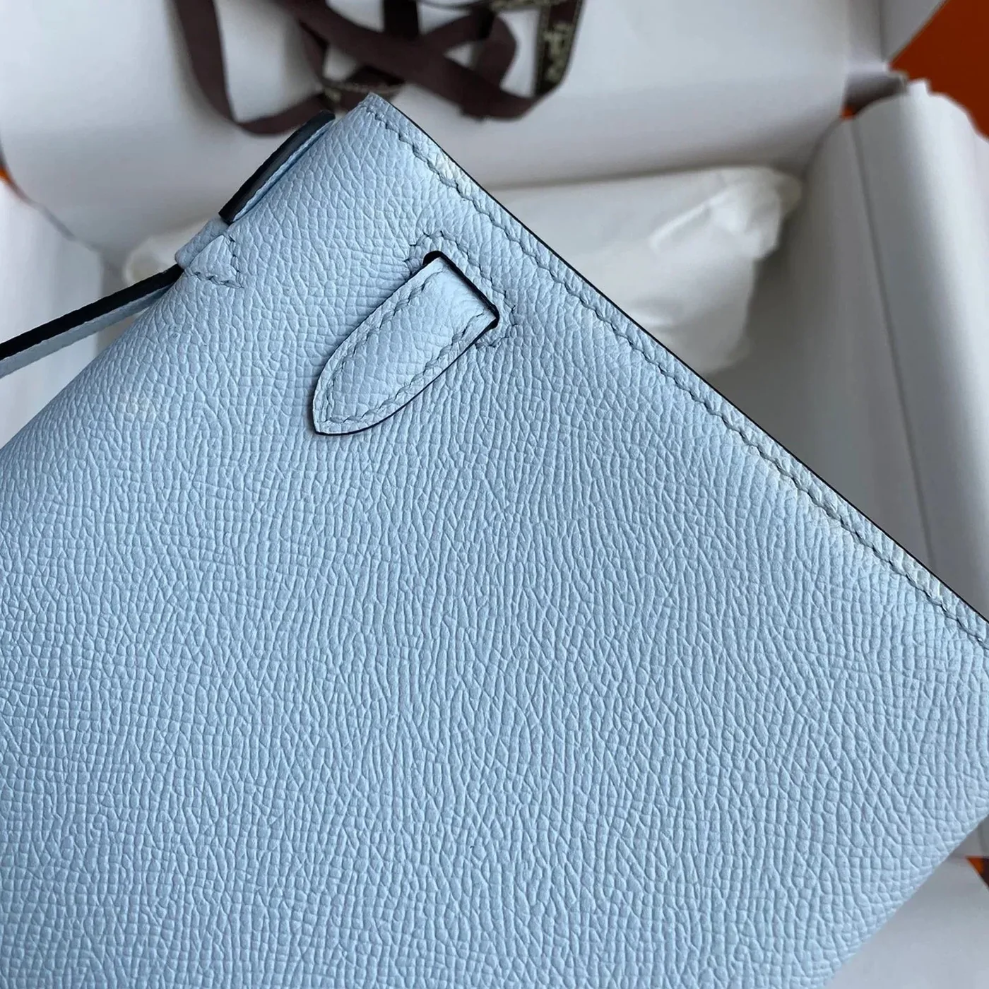 Hermes Kelly Pochette Top Handle Bag / Sky Blue Epsom Palladium Hardware Hermes Kelly Pochette Top Handle Bag / Sky Blue Epsom Palladium Hardware