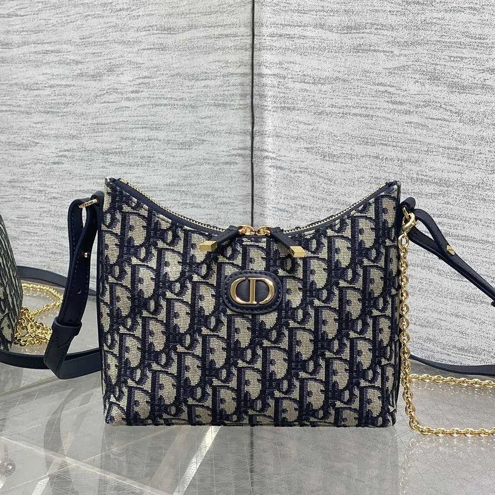 Dior 30 Montaigne Diorling Mini Bag with Chain Blue Dior Oblique Jacquard for Women Dior 30 Montaigne Diorling Mini Bag with Chain Blue Dior Oblique Jacquard for Women