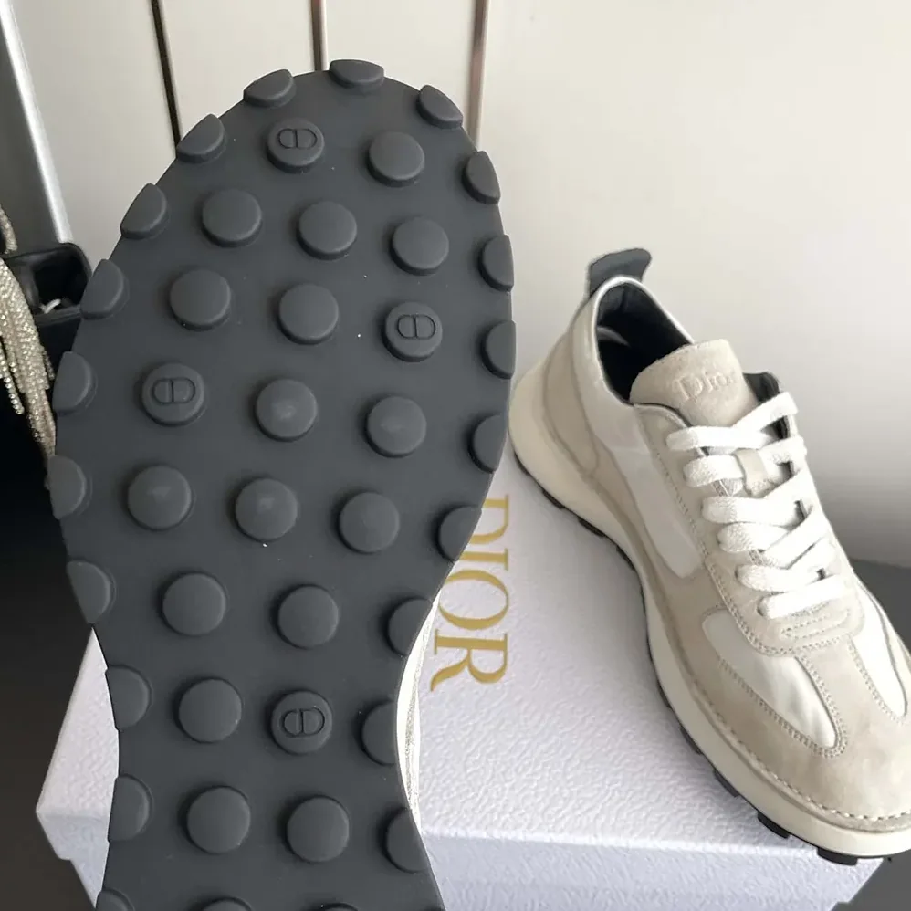 Dior Squash Sneaker Dior Gray Suede Calfskin and White Technical Fabric for Unisex