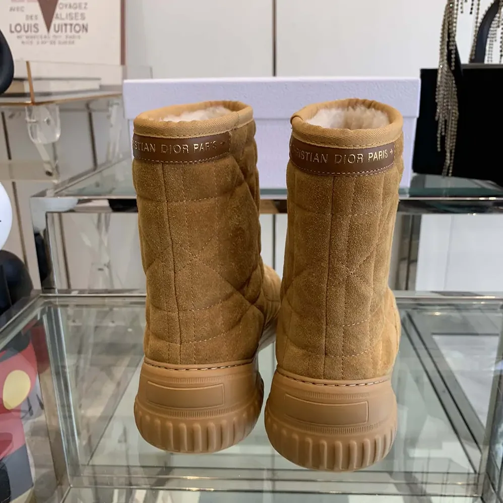 Dior Frost Ankle Boot Camel Cannage Suede and Ecru Lambskin Shearling for Women Dior Frost Ankle Boot Camel Cannage Suede and Ecru Lambskin Shearling for Women