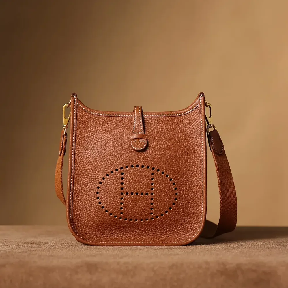 Hermes Evelyne 16 Amazone in Clemence Leather for Women in Brown/Gold