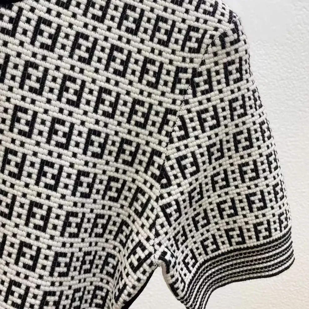 Fendi Sweater Black FF Cotton Jumper for Women