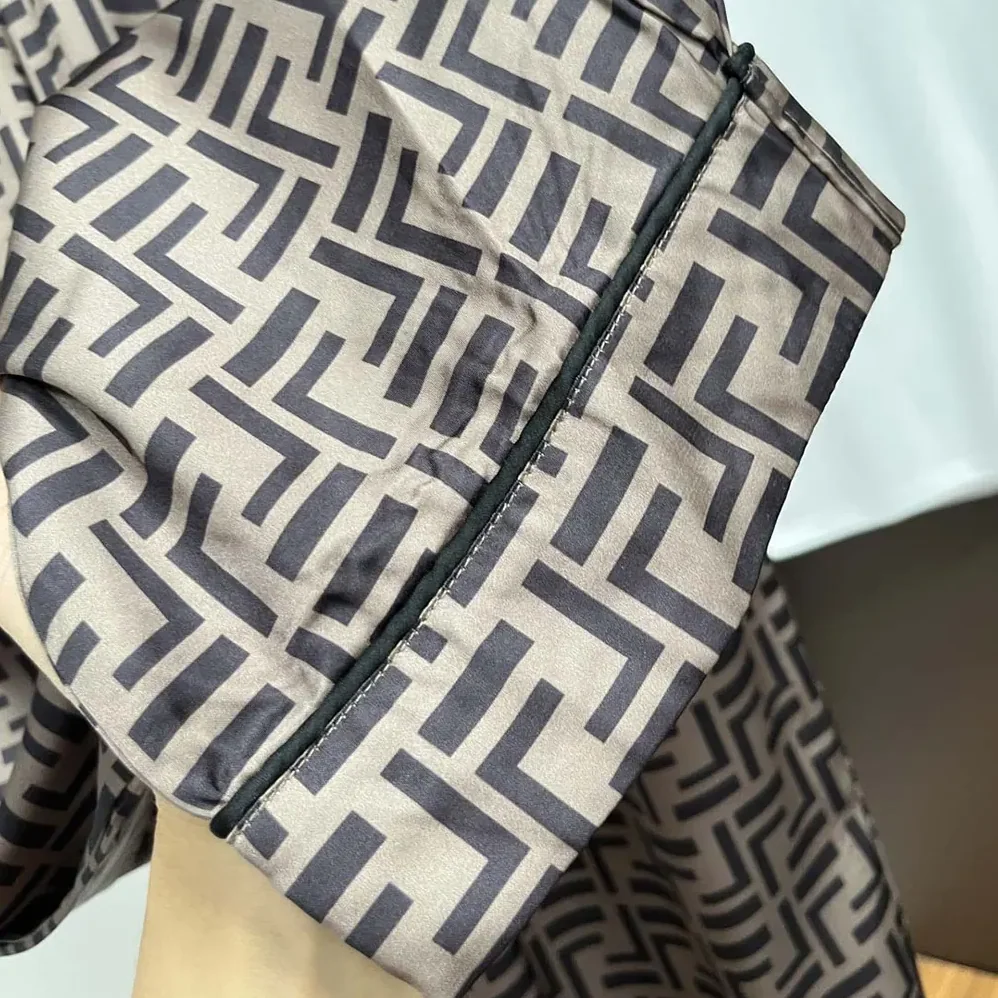 Fendi FF Short for Men in Sleeved Silk Pajama Set Fendi FF Short for Men in Sleeved Silk Pajama Set