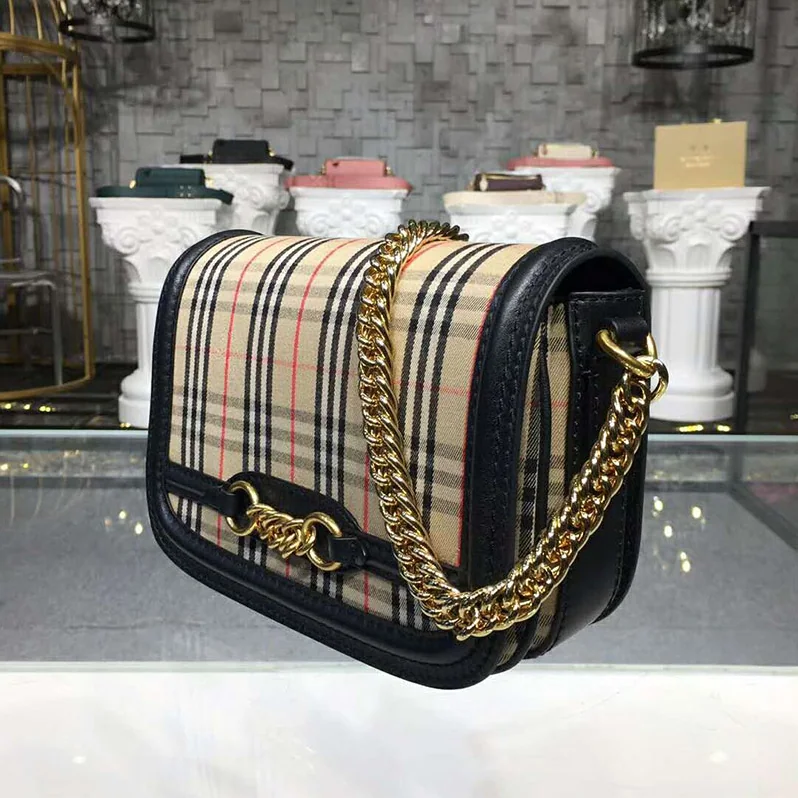 Burberry The 1983 Check Link Bag Leather Trim for Women in Black Burberry The 1983 Check Link Bag Leather Trim for Women in Black