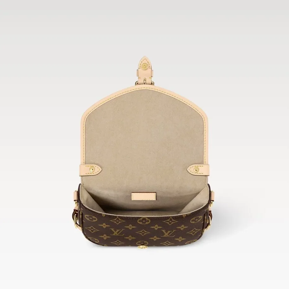 Louis Vuitton Saumur BB Monogram / Louis Vuitton Saumur BB Monogram /