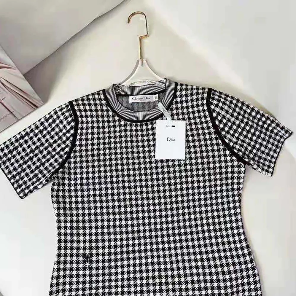 Dior Short-sleeved Sweater Gray and Black Check'n'Dior Cashmere and Silk Blend Knit for Women Dior Short-sleeved Sweater Gray and Black Check'n'Dior Cashmere and Silk Blend Knit for Women