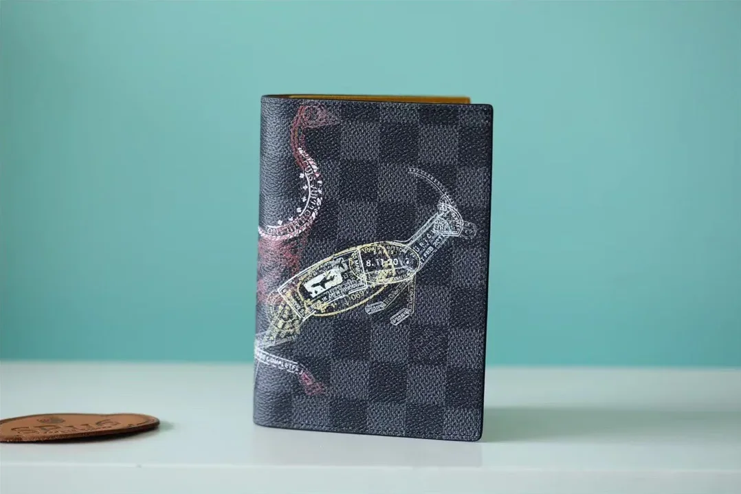 Louis Vuitton Passport Cover Damier Graphite Canvas