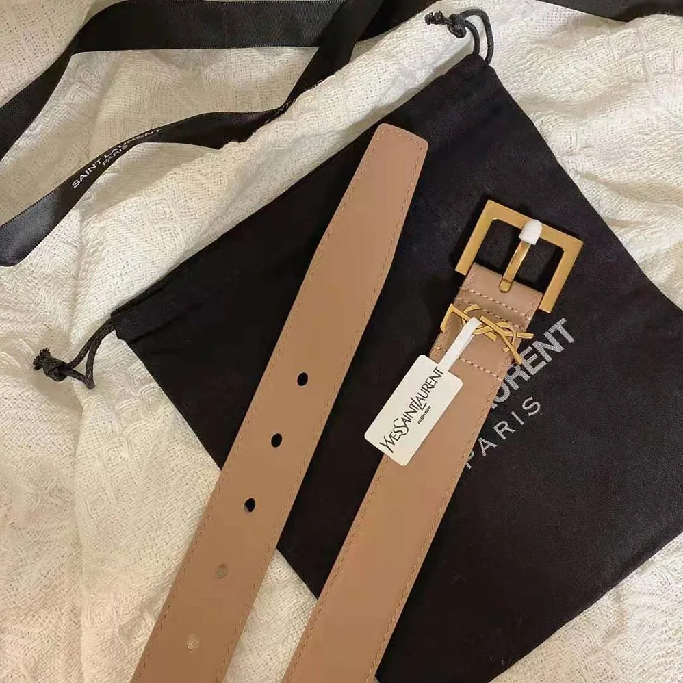 Saint Laurent YSL Cassandre Thin Belt with Square Buckle in Lacquered Leather for Women