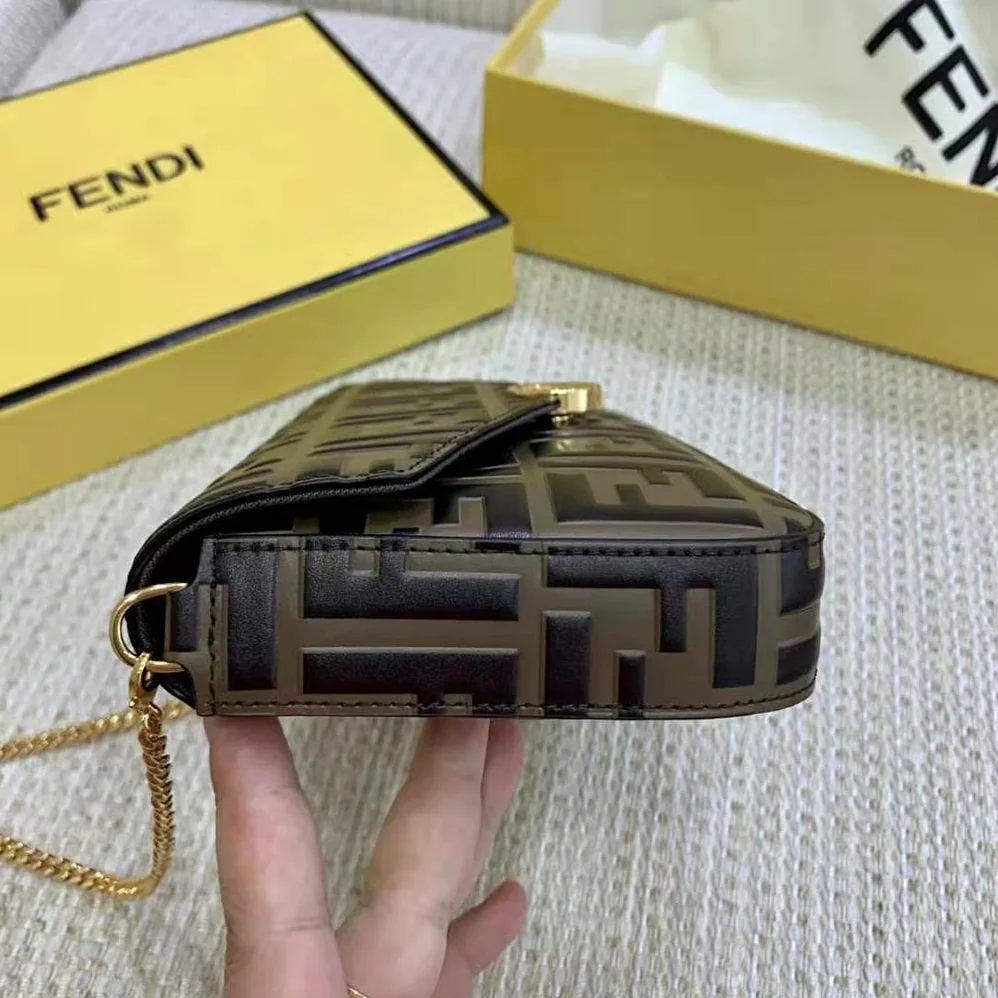 Fendi Wallet on Chain with Pouches Brown Leather Mini for Women in Bag Fendi Wallet on Chain with Pouches Brown Leather Mini for Women in Bag