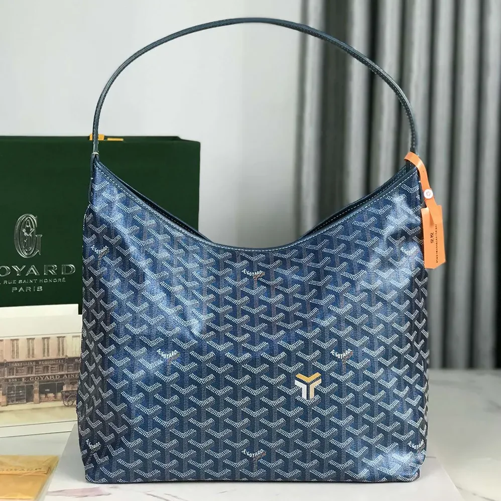 Goyard Bohème Hobo bag for Unisex in Pearly Blue Goyard Bohème Hobo bag for Unisex in Pearly Blue