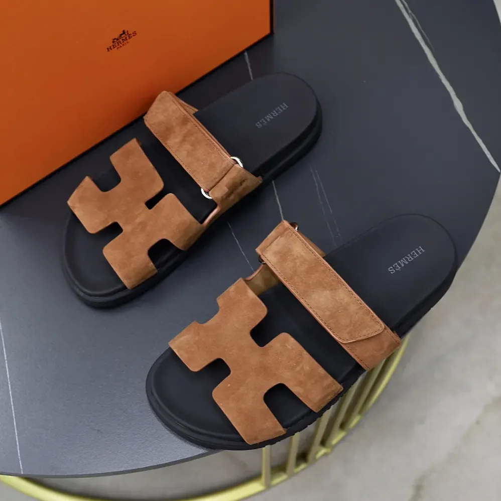 Hermes Chypre Sandal for Unisex in Brown Hermes Chypre Sandal for Unisex in Brown