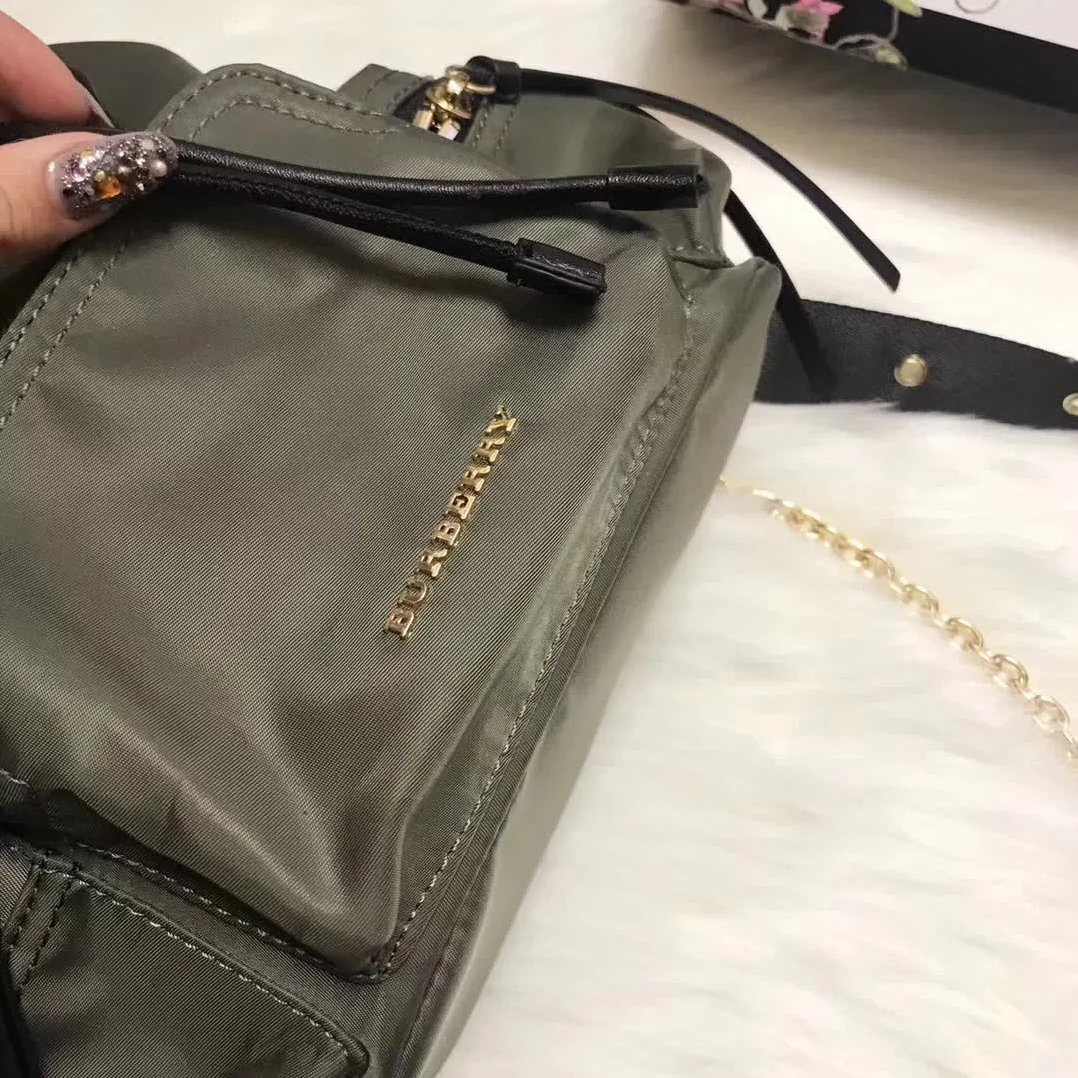 Burberry Medium Rucksack in Technical Nylon and Leather in Dark Green Burberry Medium Rucksack in Technical Nylon and Leather in Dark Green