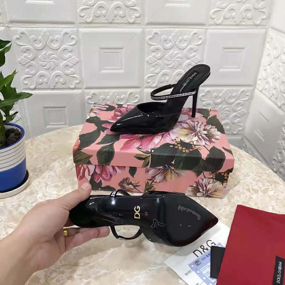 Dolce Gabbana D&G Polished Calfskin Mules with Embroidery for Women in Black Dolce Gabbana D&G Polished Calfskin Mules with Embroidery for Women in Black