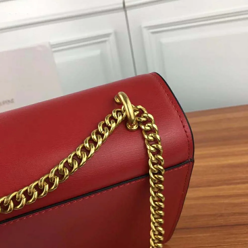 Saint Laurent YSL Sunset Medium in Smooth Leather for Women in Red Saint Laurent YSL Sunset Medium in Smooth Leather for Women in Red