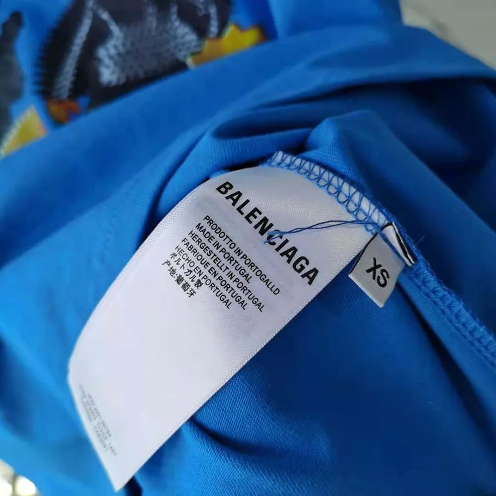 Balenciaga Simpsons Tm and 20th Television T for Men in shirt Oversized in Blue Balenciaga Simpsons Tm and 20th Television T for Men in shirt Oversized in Blue