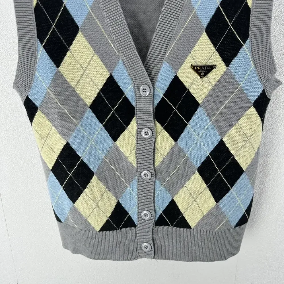 Prada Wool Vest with an Argyle Pattern for Women Prada Wool Vest with an Argyle Pattern for Women