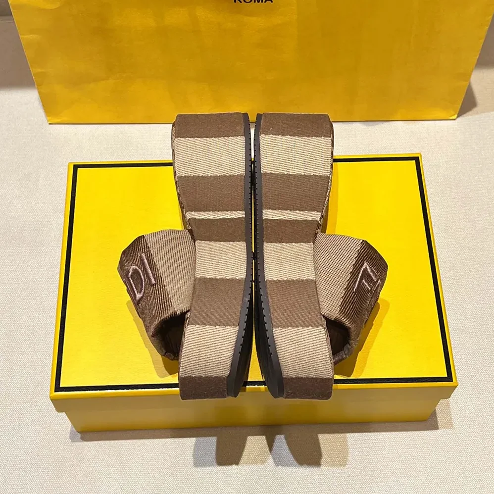Fendi Sunshine Dove Gray Denim for Women in effect Jacquard Flatform Slides