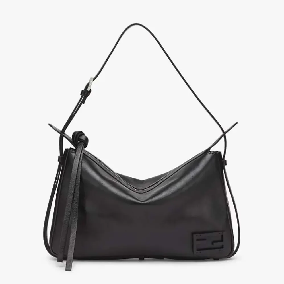 Fendi Simply Fendi Medium Black Leather Bag for Unisex