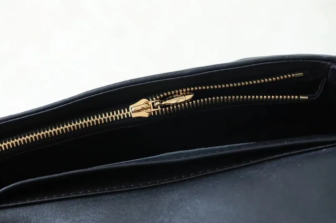Louis Vuitton Wallet On Strap Bubblegram Monogram In Wallets and Small Leather Goods / LV Louis Vuitton Wallet On Strap Bubblegram Monogram In Wallets and Small Leather Goods / LV