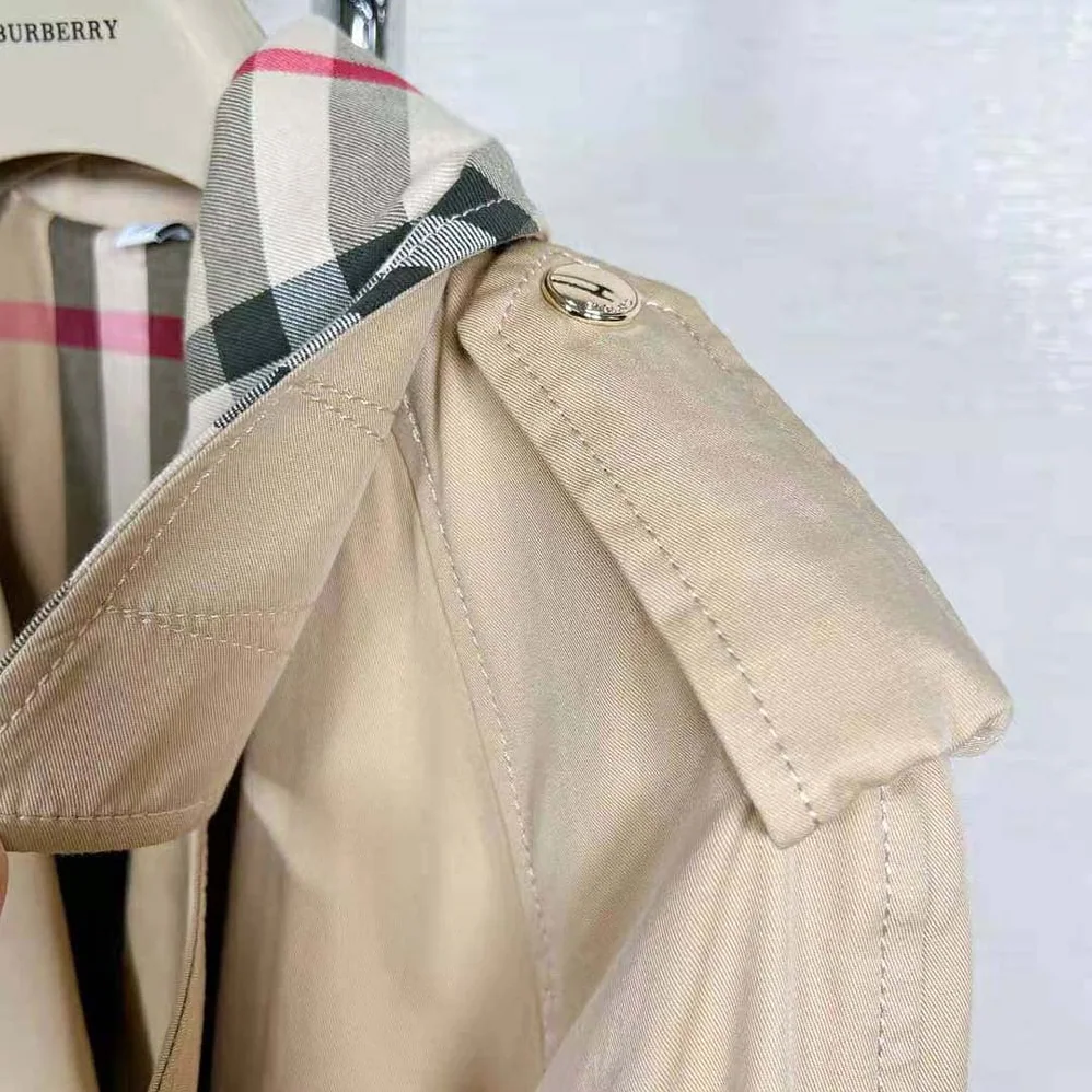 Burberry Long Check Collar Trench Coat for Women in Beige