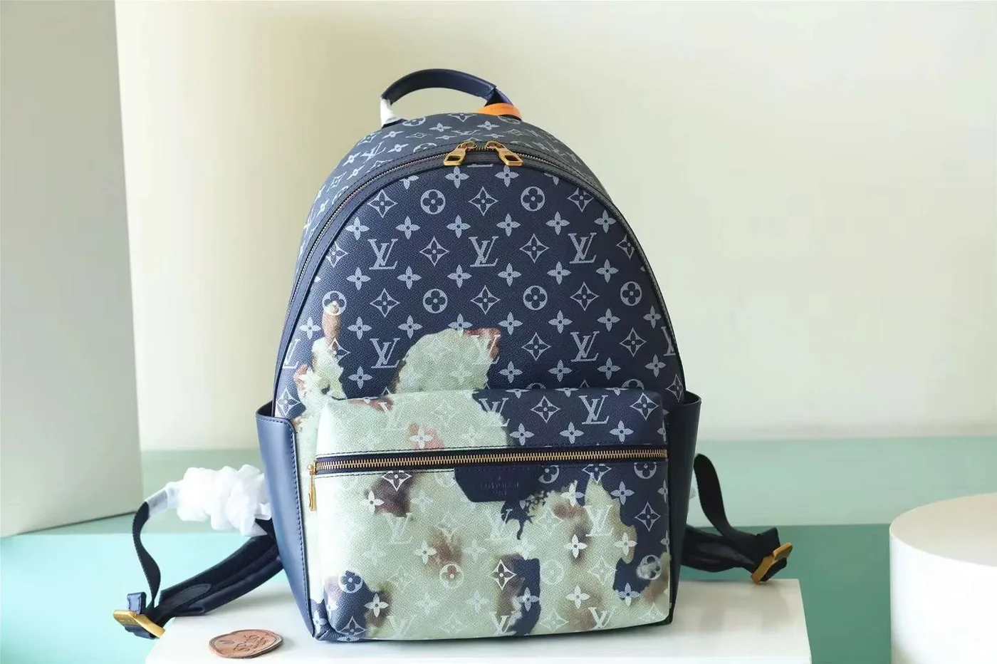 Louis Vuitton Discovery Backpack PM Sky Blue / Louis Vuitton Discovery Backpack PM Sky Blue /
