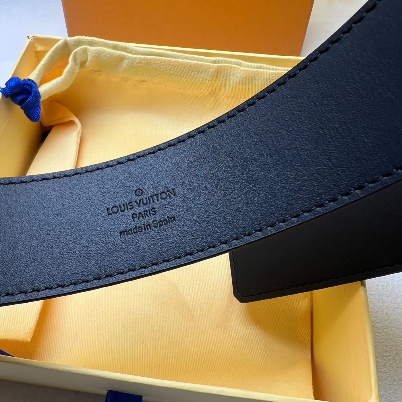 Louis Vuitton Initiales Reversible LV Belt with Silver Toned Hardware LV for Women