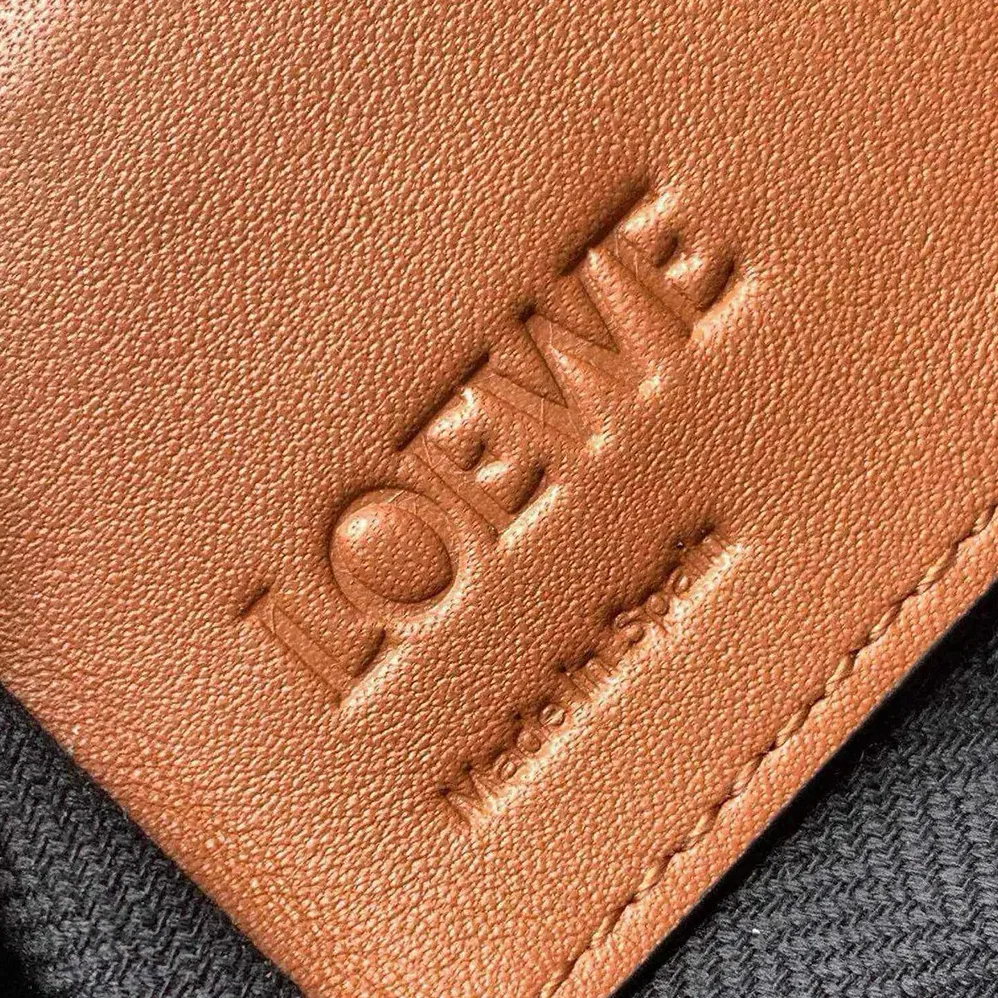 Loewe Compact Hammock Bag in in Classic Calfskin for Unisex in Tan Loewe Compact Hammock Bag in in Classic Calfskin for Unisex in Tan